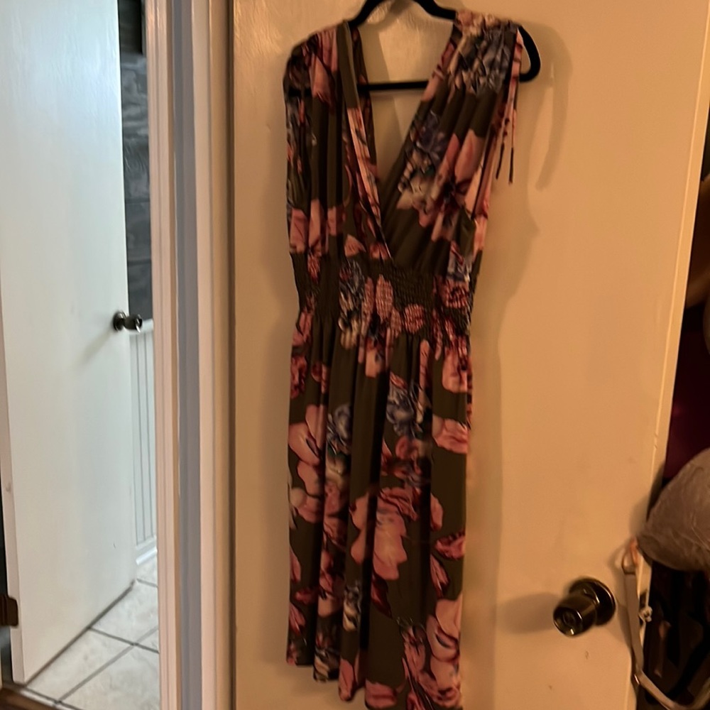 Jon & Anna gray and pink floral cocktail dress